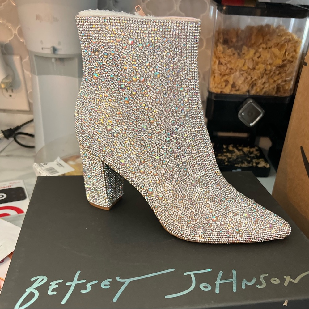 Betsey Johnson Shoes